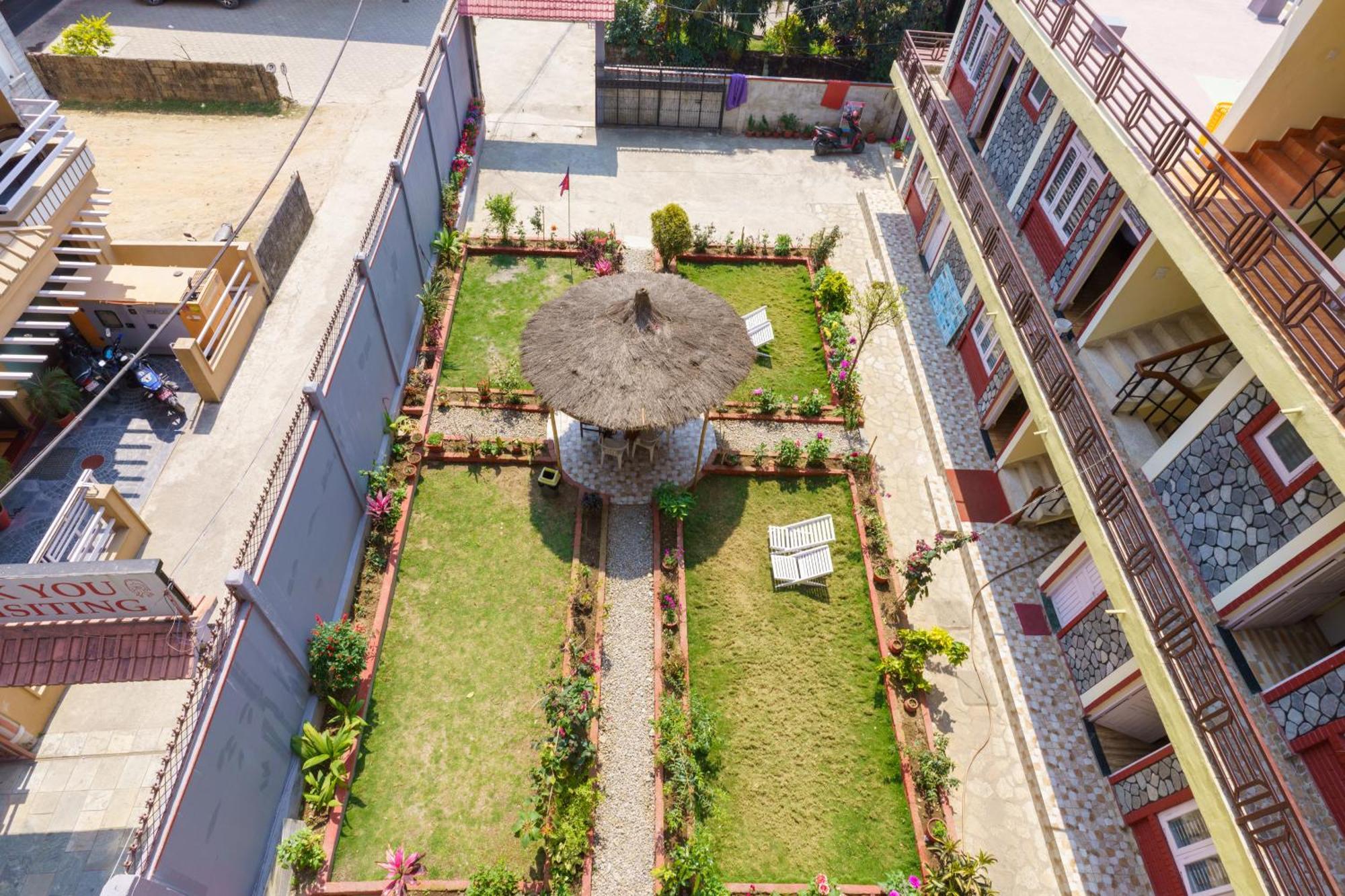 Hotel Angel Pokhara Kültér fotó