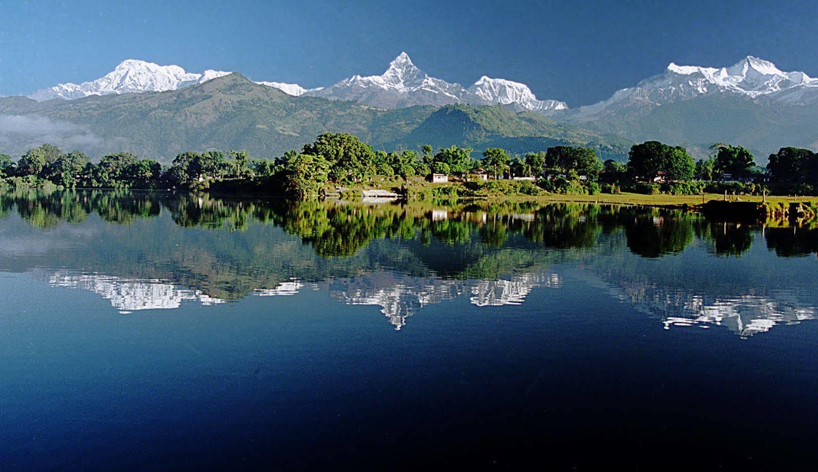 Hotel Angel Pokhara Kültér fotó